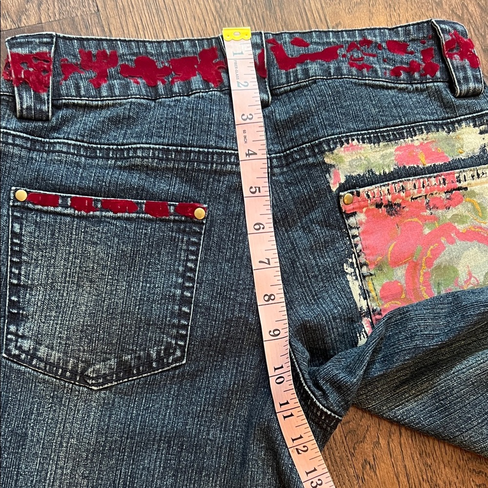 Cach’e Flared Jeans With Patterned Embellishments - image 7